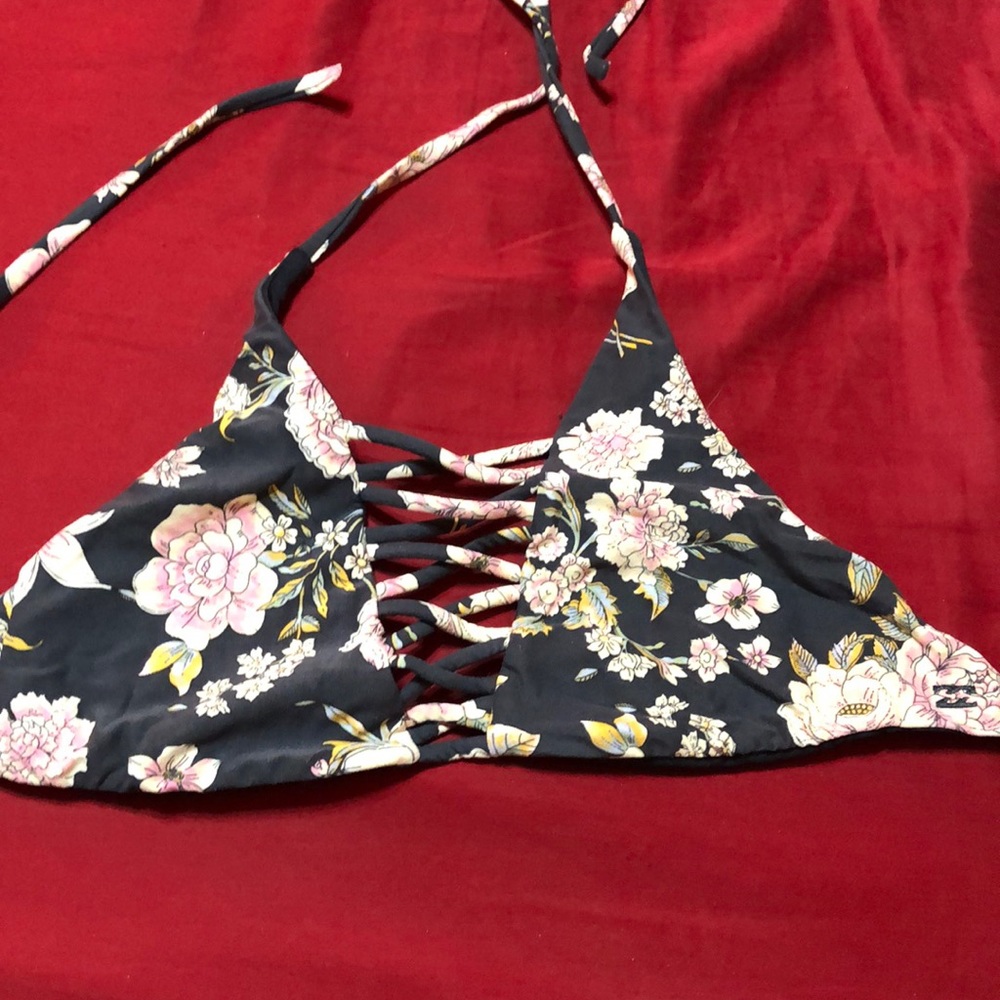 Billabong swim top